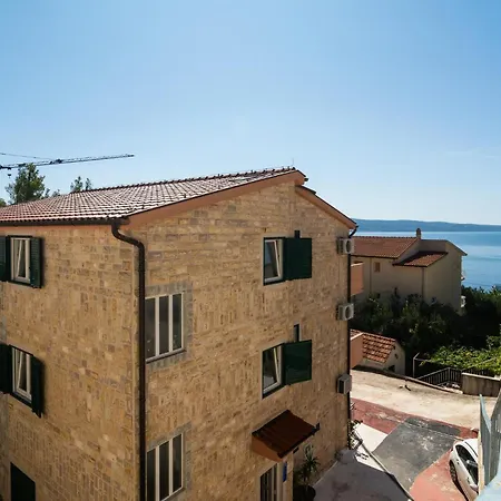 Apartment Cozy In With Wifi Omis