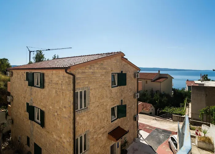 Daire Gorgeous In With Wifi Omiš